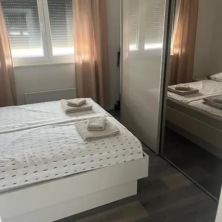 Primero * Primošten